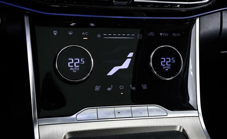 Exeed VX - Фото 8