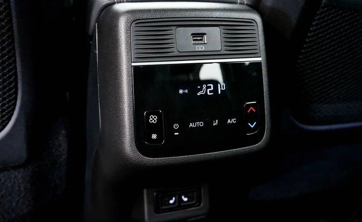 Exeed VX - Фото 16