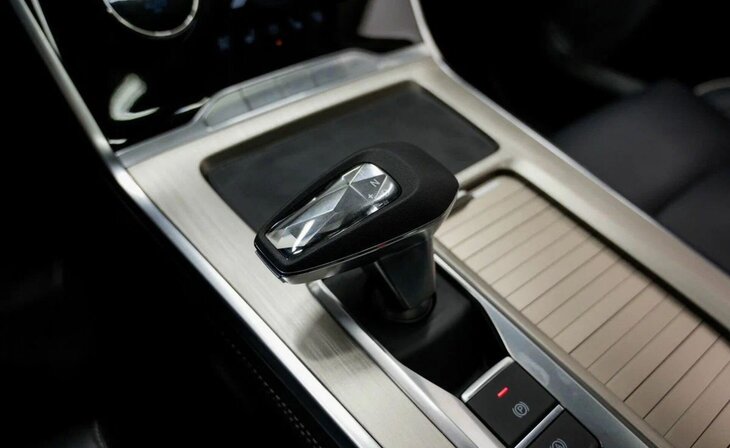 Exeed VX - Фото 15