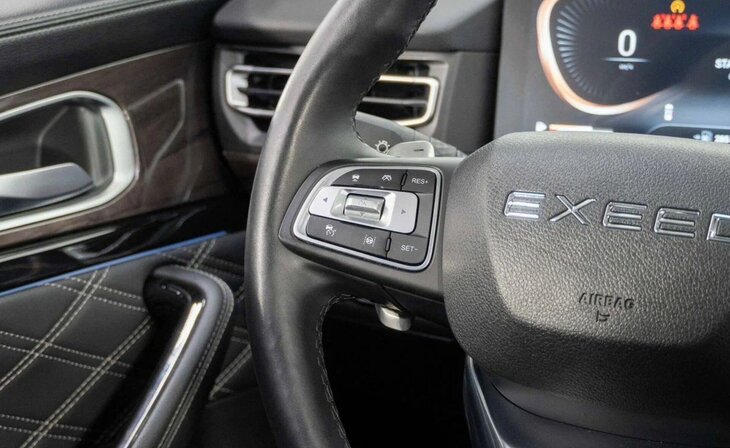 Exeed VX - Фото 10