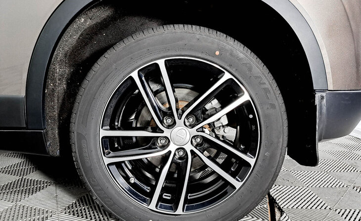 Faw Besturn X40 - Фото 6