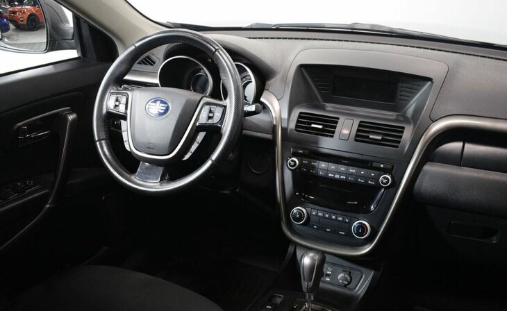 Faw Besturn X80 - Фото 6