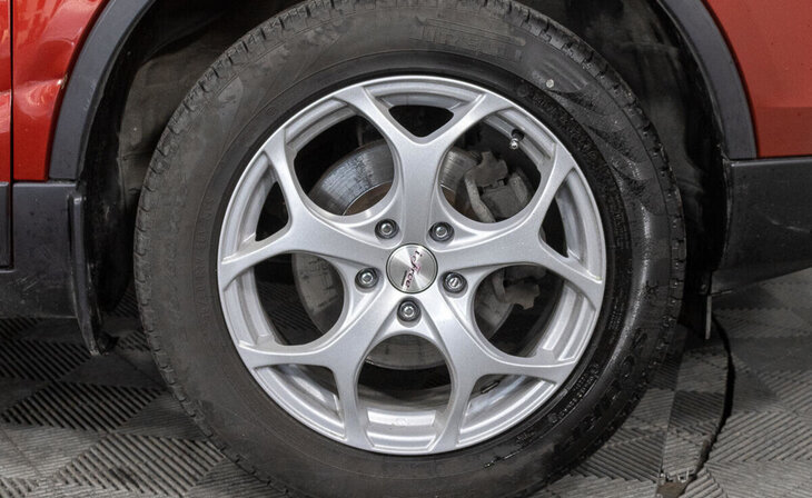 Faw Besturn X80 - Фото 5