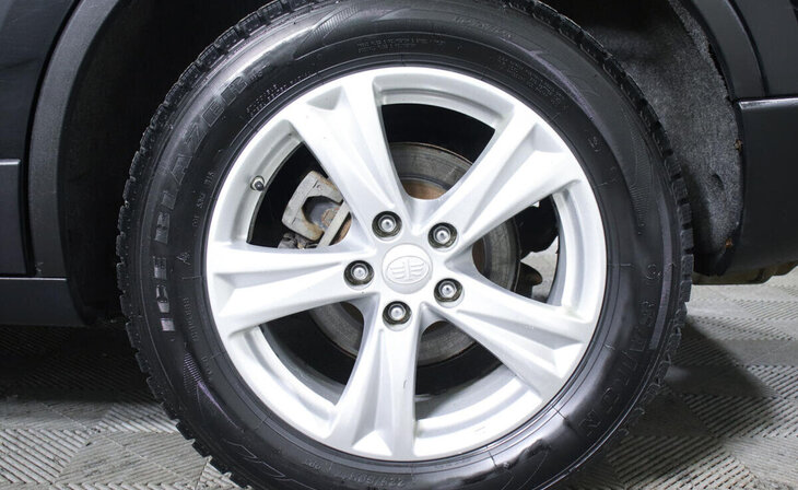 Faw Besturn X80 - Фото 4