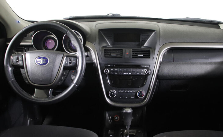 Faw Besturn X80 - Фото 6