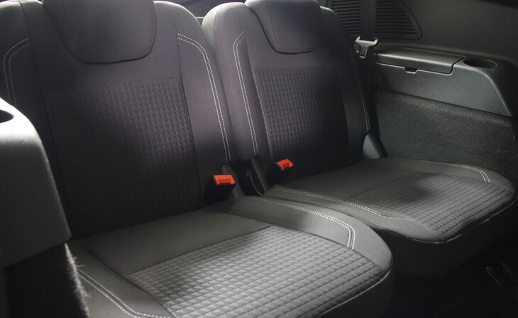 Ford C-MAX - Фото 11