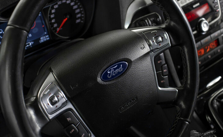 Ford S-MAX - Фото 7