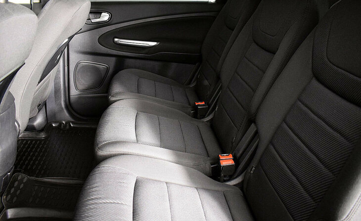 Ford S-MAX - Фото 10