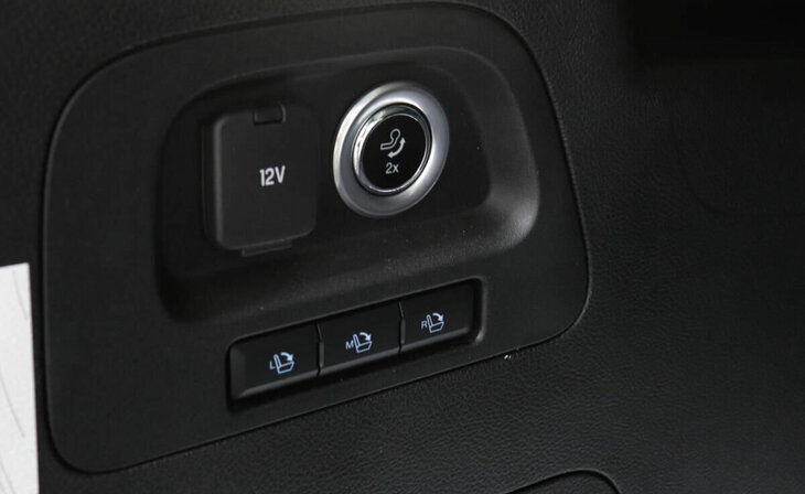 Ford S-MAX - Фото 8