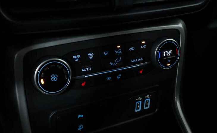 Ford EcoSport - Фото 13