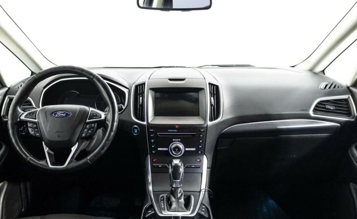 Ford S-MAX - Фото 5