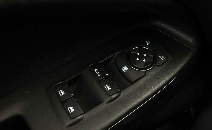 Ford EcoSport - Фото 10