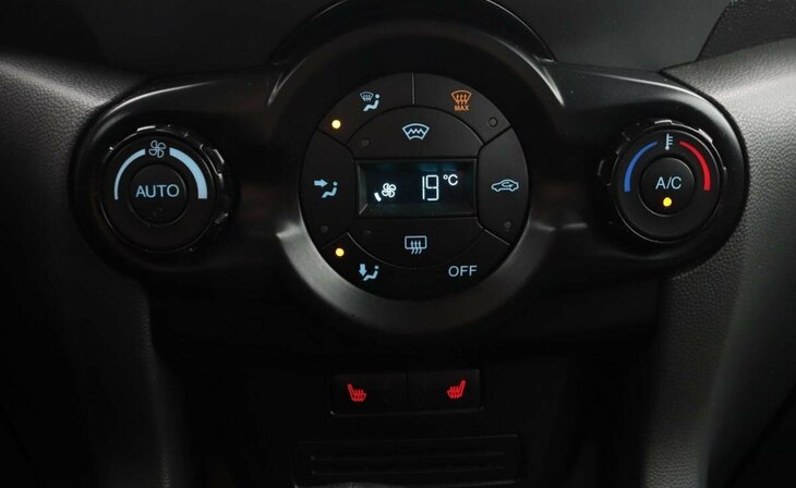 Ford EcoSport - Фото 8