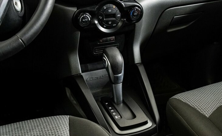 Ford EcoSport - Фото 9