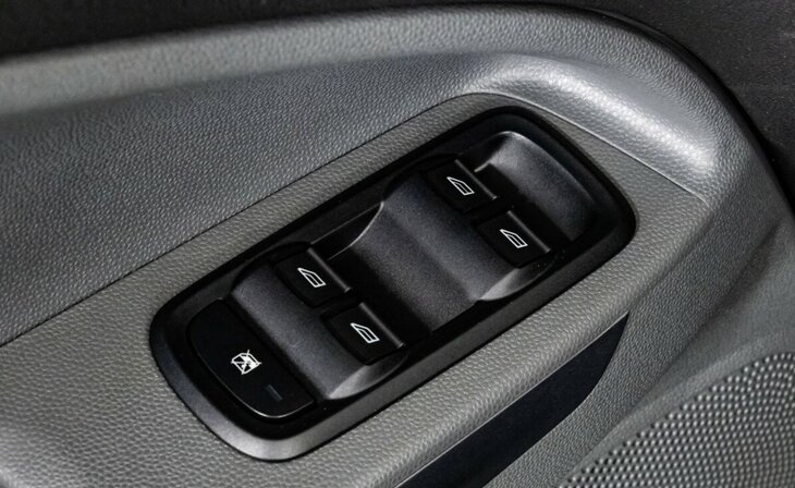 Ford EcoSport - Фото 11