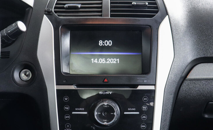 Ford Explorer - Фото 7