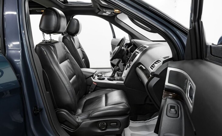 Ford Explorer - Фото 5