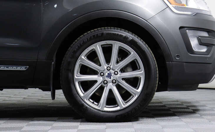 Ford Explorer - Фото 4