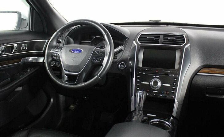 Ford Explorer - Фото 5