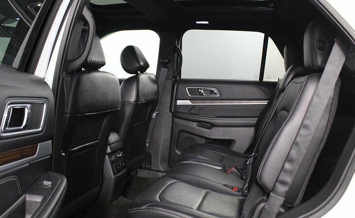 Ford Explorer - Фото 6