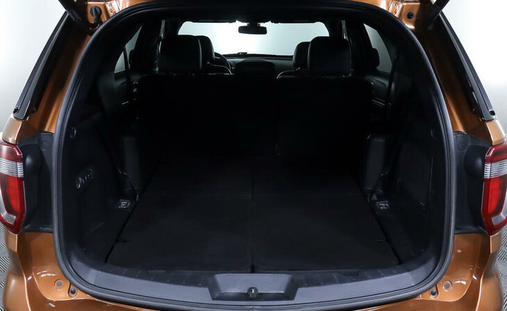Ford Explorer - Фото 16