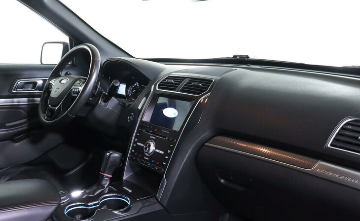 Ford Explorer - Фото 6