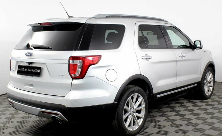 Ford Explorer - Фото 3