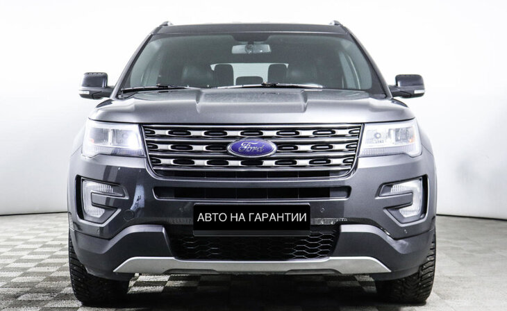 Ford Explorer - Фото 1
