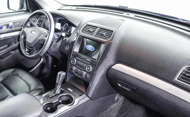 Ford Explorer - Фото 5