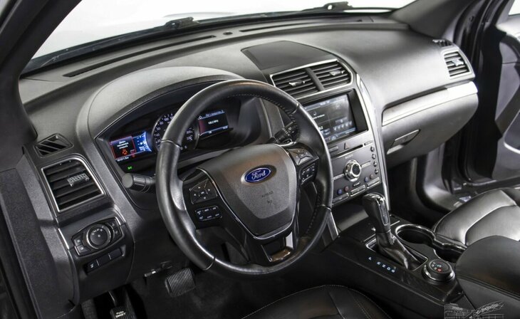 Ford Explorer - Фото 9