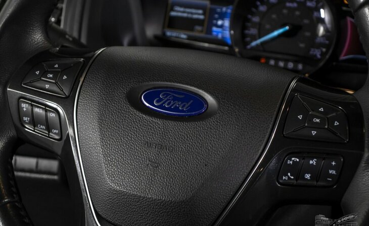 Ford Explorer - Фото 10