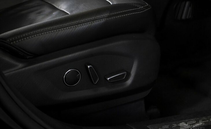 Ford Explorer - Фото 16