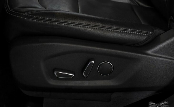 Ford Explorer - Фото 17