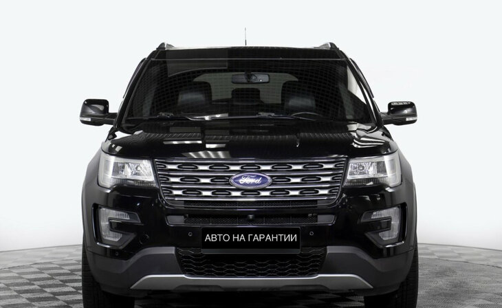 Ford Explorer - Фото 1