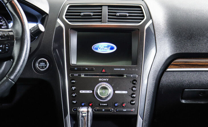 Ford Explorer - Фото 7