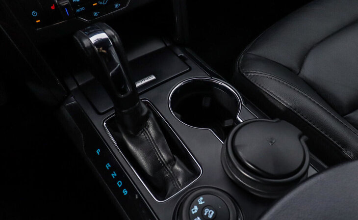 Ford Explorer - Фото 12