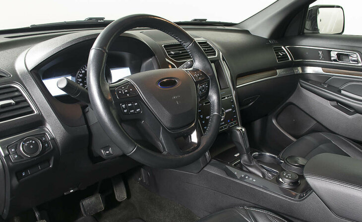 Ford Explorer - Фото 10