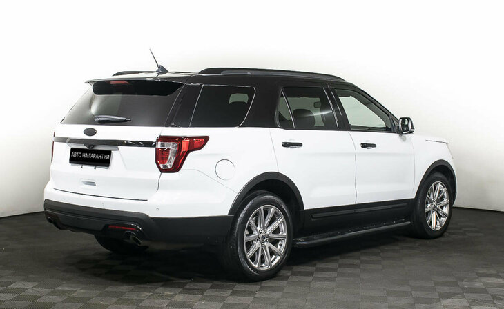 Ford Explorer - Фото 4