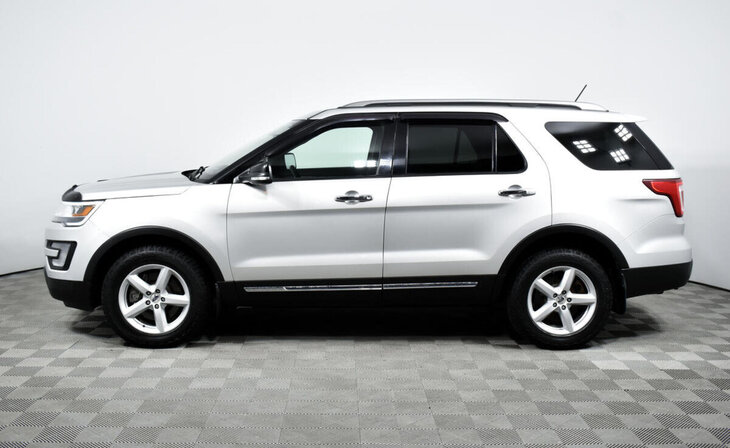Ford Explorer - Фото 2