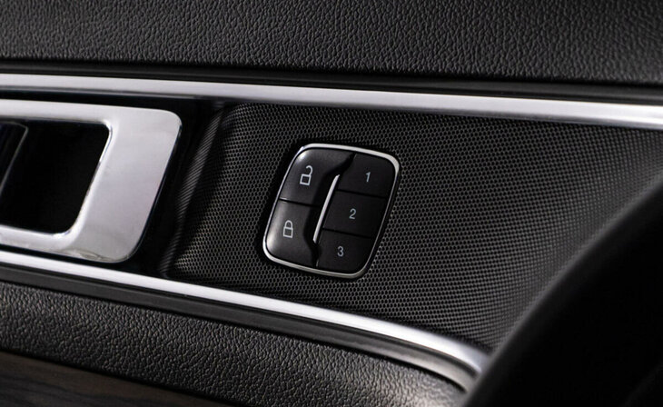 Ford Explorer - Фото 11