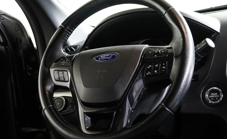 Ford Explorer - Фото 11
