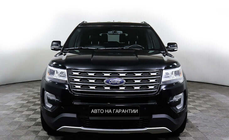 Ford Explorer - Фото 1