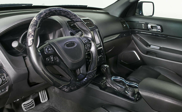Ford Explorer - Фото 11
