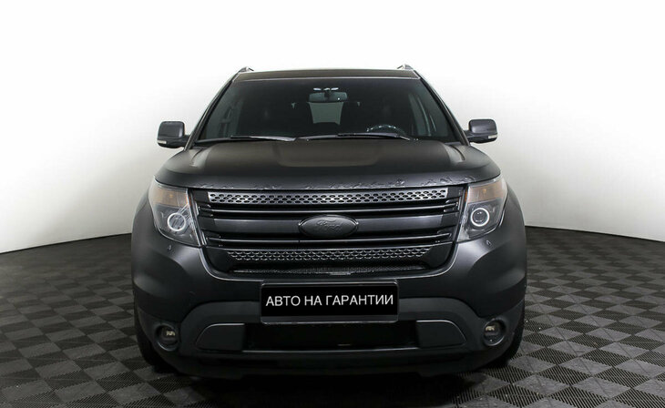 Ford Explorer - Фото 1