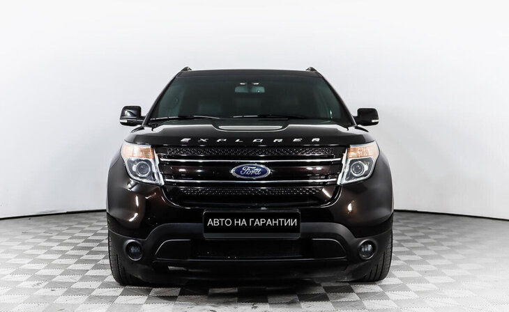Ford Explorer - Фото 1