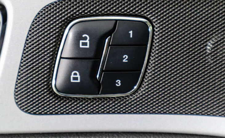 Ford Explorer - Фото 7