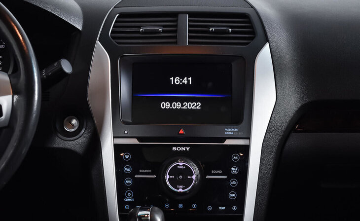 Ford Explorer - Фото 10