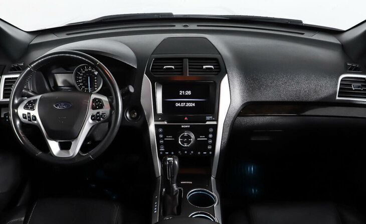 Ford Explorer - Фото 9