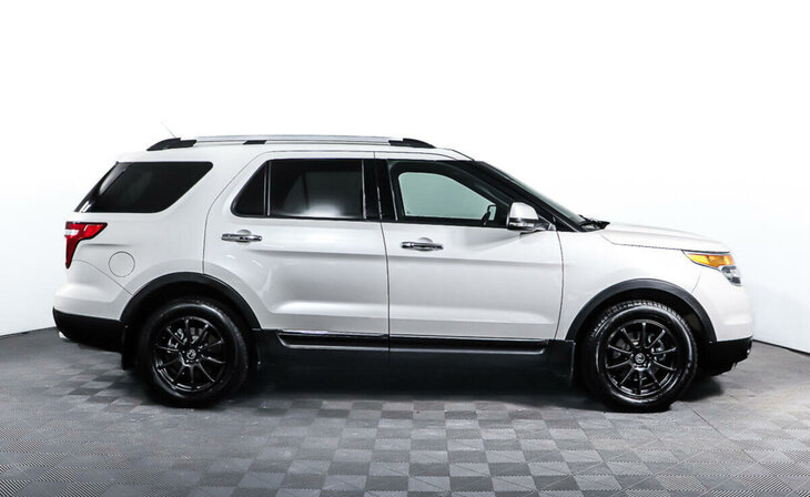 Ford Explorer - Фото 3