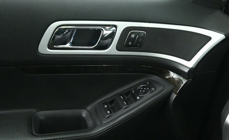 Ford Explorer - Фото 10